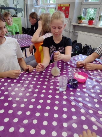 552296799_1274157284509212_1004831125486589065_n