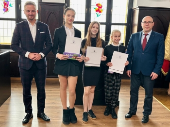 596569206_1377258904029580_241730295411292163_n