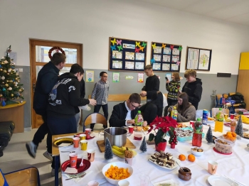 602934683_1344394614152145_2790258022447570466_n