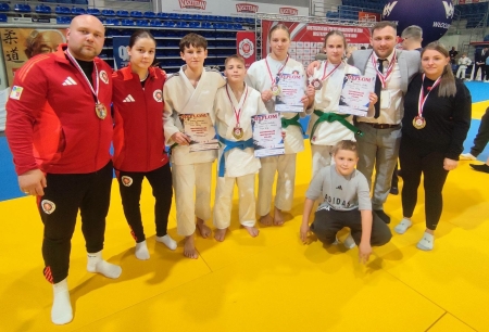KOLEJNY HISTORYCZNY SUKCES UKS KARKOSZ TEAM 